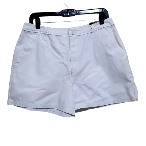 Vans Womens White Shorts Size 29 - Picture 1 of 6
